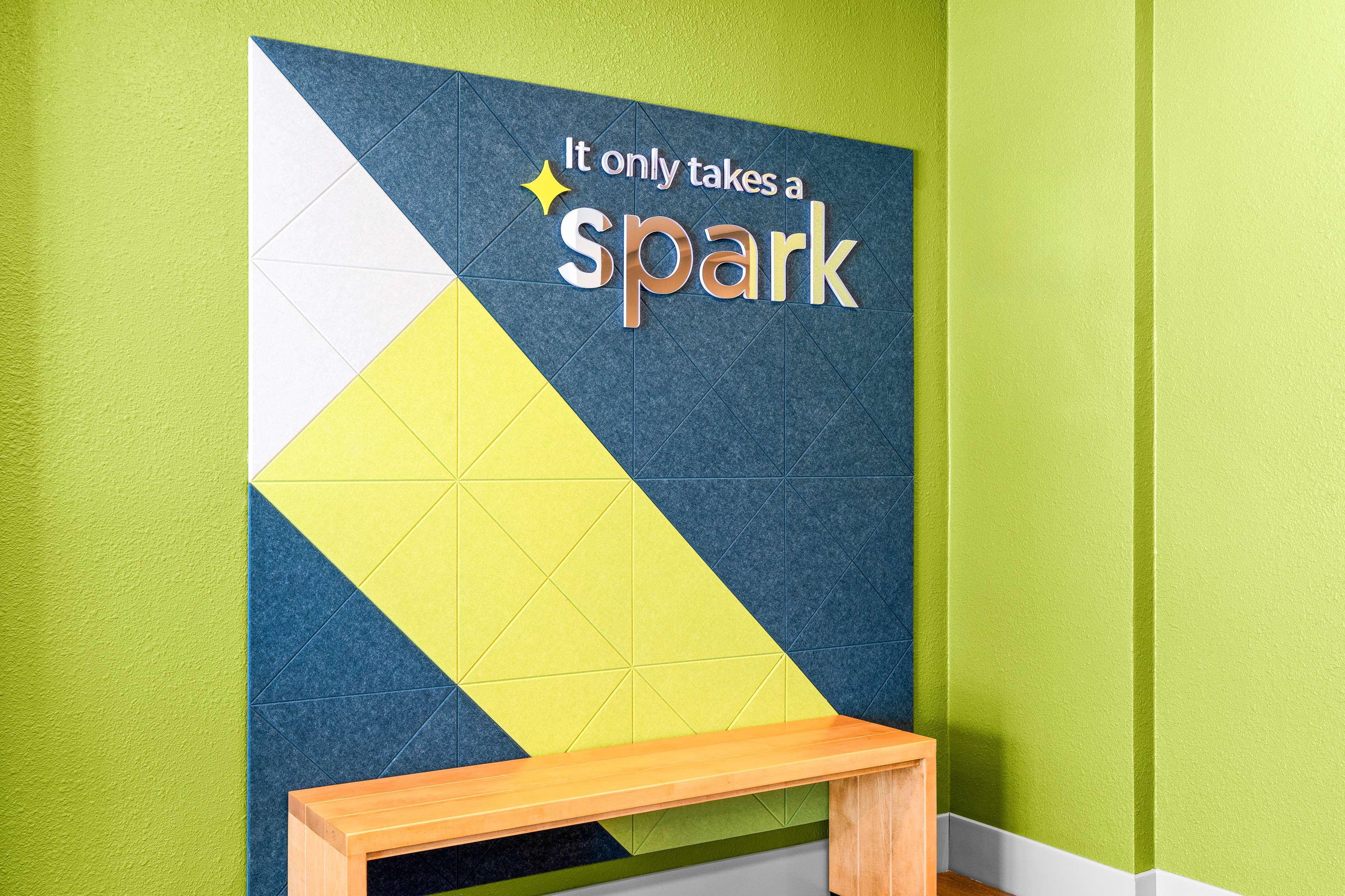 Spark By Hilton Модесто Экстерьер фото